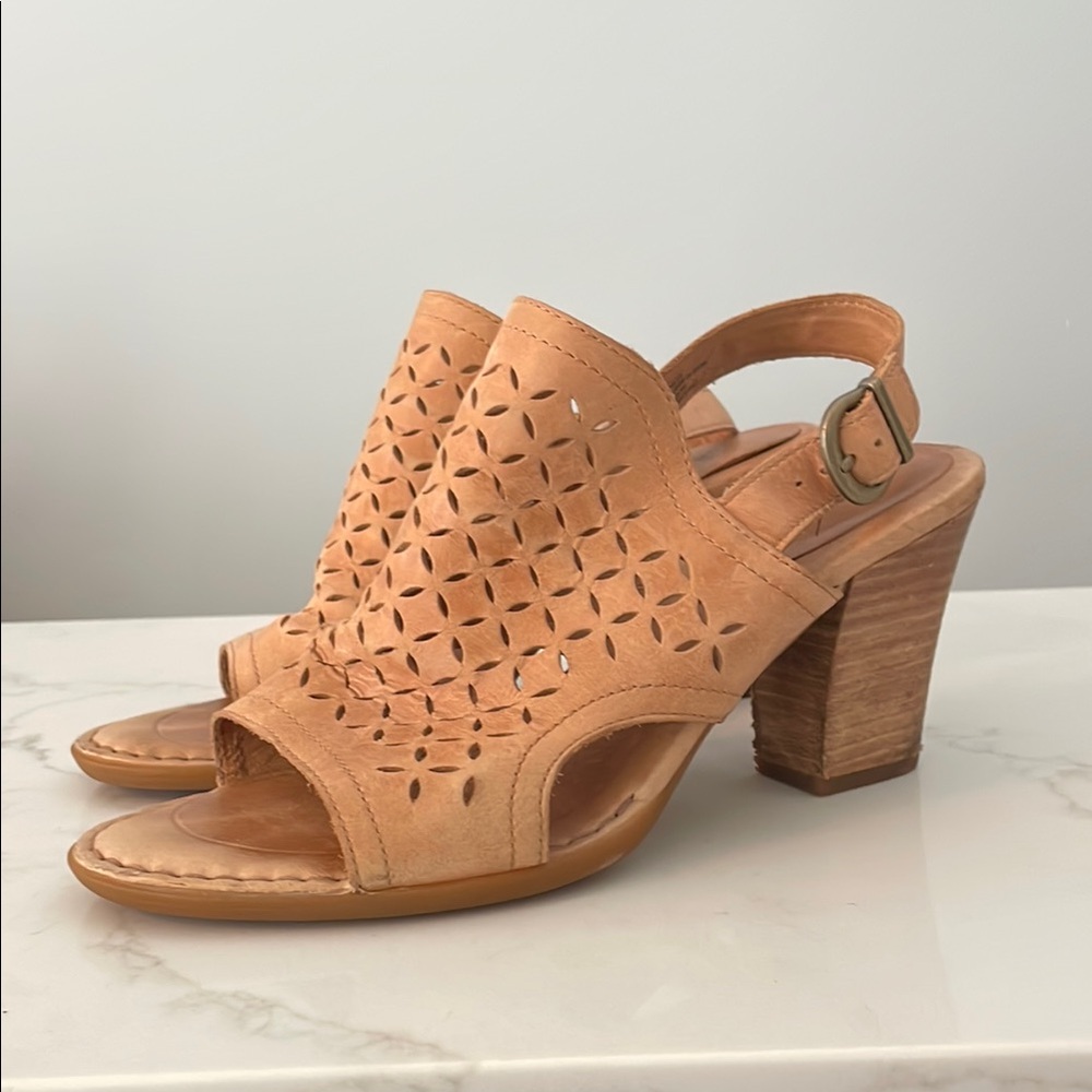 Born Tan Block Heel Sandals